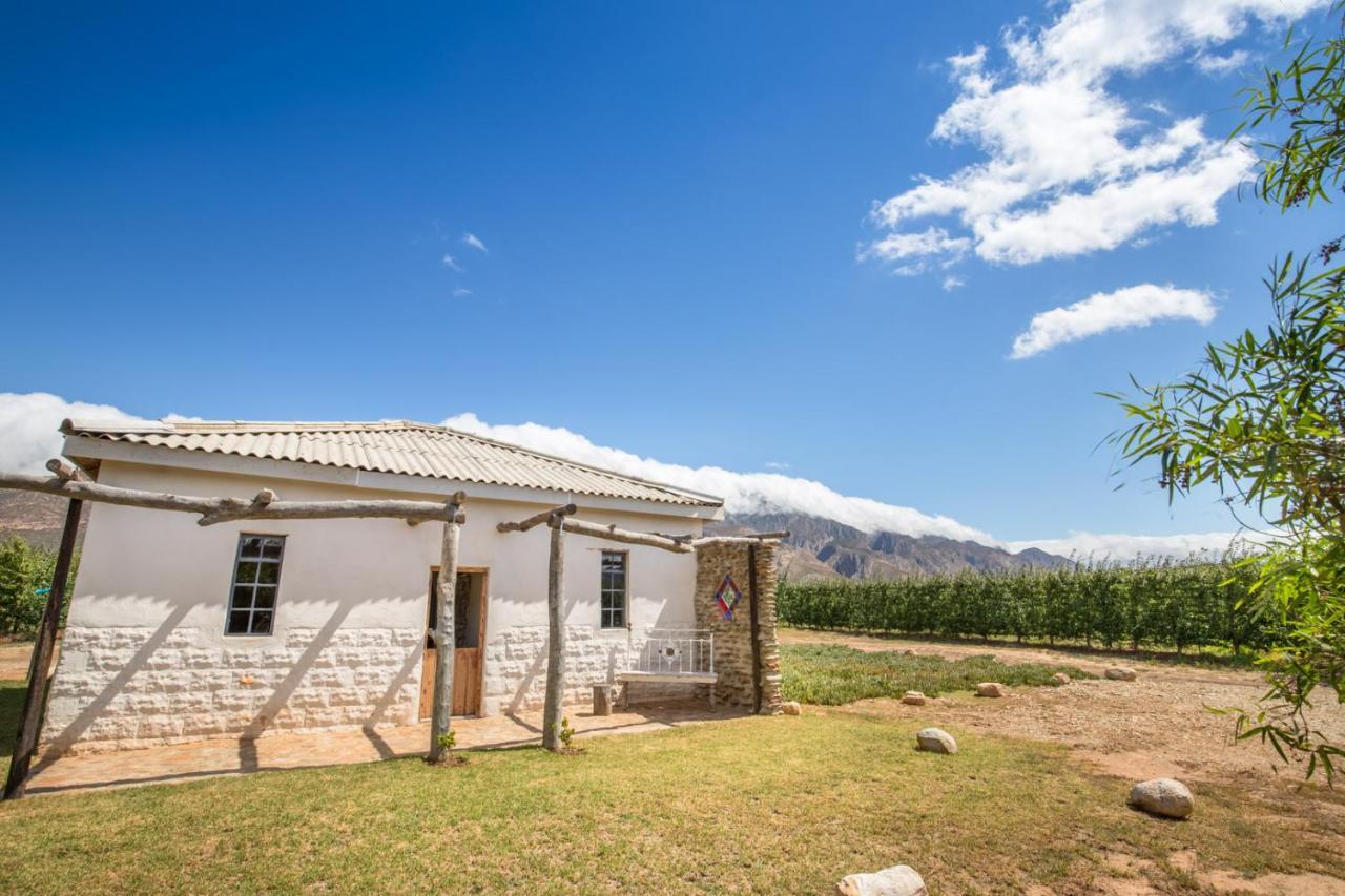 Lank-Gewag Farm Cottage With Private Hottub 몬터규 외부 사진